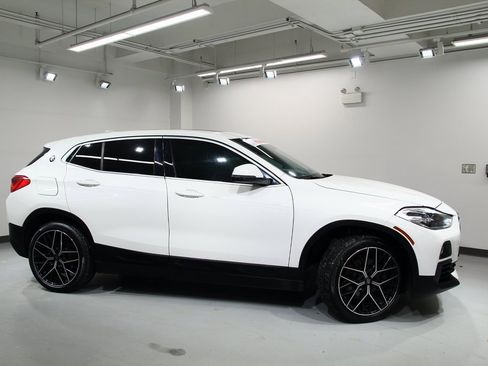 Used 2018 BMW X2 xDrive28i image 9