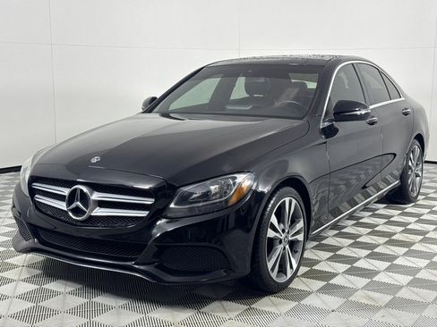 Used 2018 Mercedes-Benz C 300 Sedan w/ Multimedia Package image 11