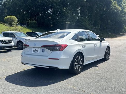 Used 2023 Honda Civic EX image 7
