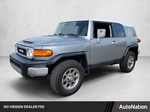 Used 2012 Toyota FJ Cruiser 4WD w/ Convenience Pkg image 1