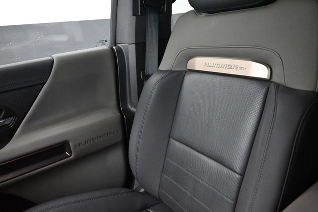 Used 2024 GMC Hummer EV 3X AWD/4WD image 10