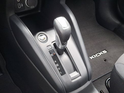Certified 2025 Nissan Kicks Play S FWD image 15