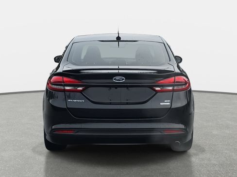 Used 2017 Ford Fusion SE w/ Fusion SE Technology Package image 6