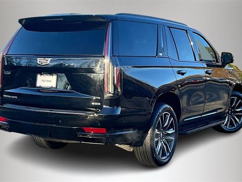 Certified 2023 Cadillac Escalade Sport image 6