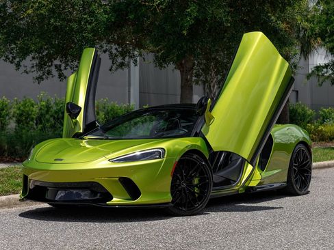 Used 2023 McLaren GT RWD image 35
