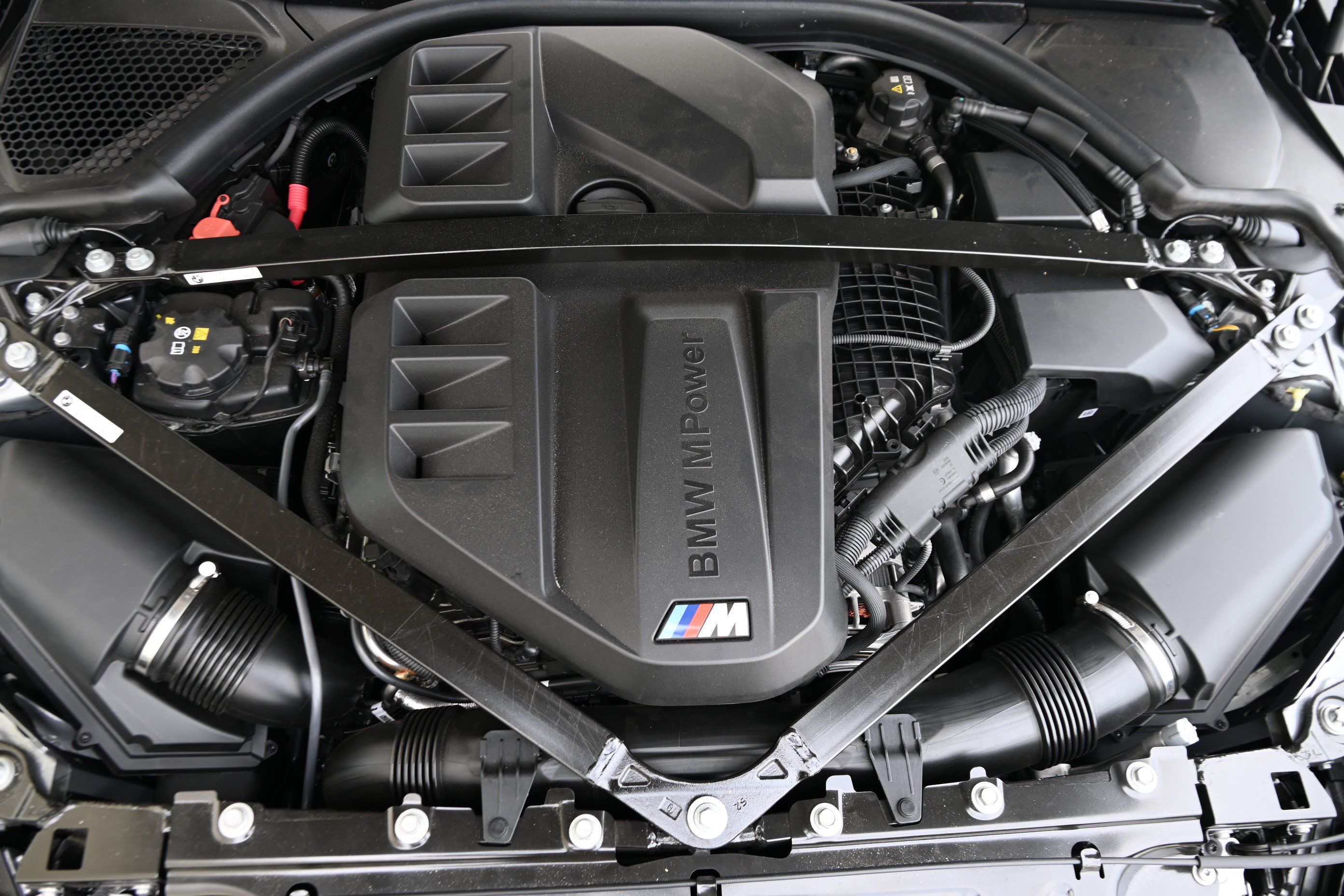 Used 2025 BMW M3 w/ Executive Package RWD image 34