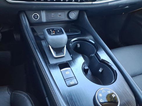 Certified 2023 Nissan Rogue SL w/ SL Premium Package image 21