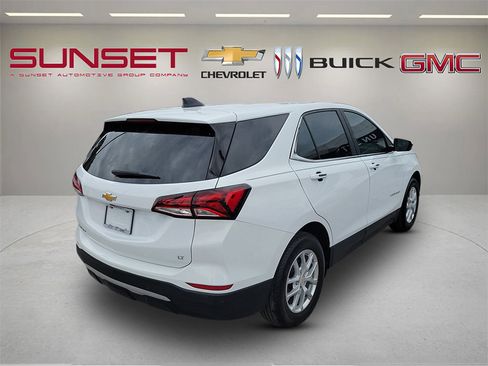 Certified 2024 Chevrolet Equinox LT FWD image 4