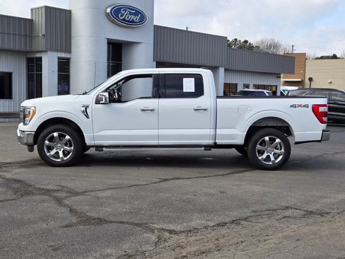 Used 2023 Ford F150 Lariat AWD/4WD image 2