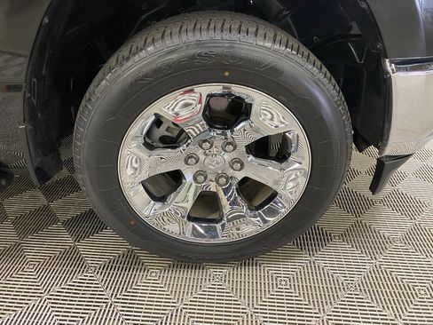 Used 2022 RAM 1500 Big Horn image 2