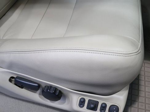 Used 2005 Ford Excursion Limited image 73