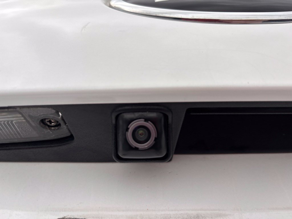 Used 2018 Kia Sorento AWD image 32