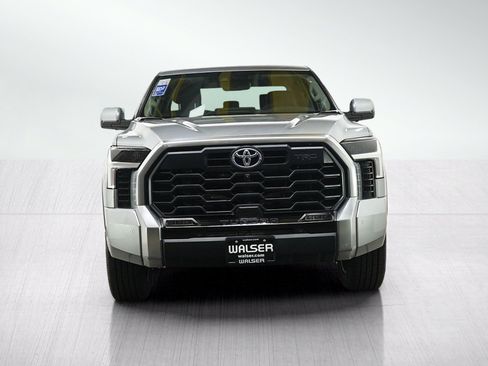 Used 2023 Toyota Tundra Limited w/ TRD Off-Road Package AWD/4WD image 11