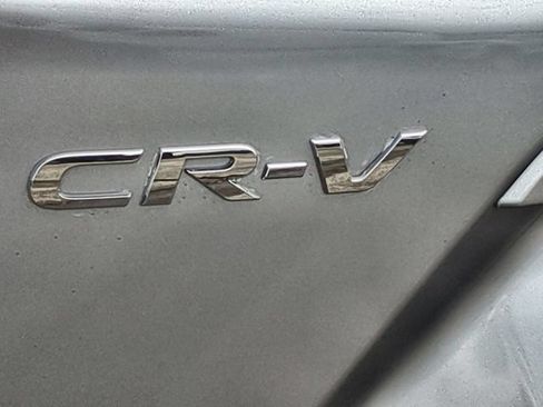 Used 2018 Honda CR-V Touring image 10