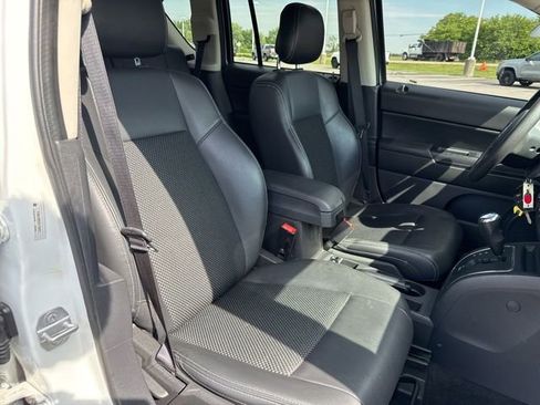 Used 2015 Jeep Compass Sport w/ Power Value Group AWD/4WD image 23
