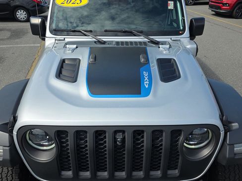 Used 2023 Jeep Wrangler Unlimited Rubicon 4xe w/ Steel Bumper Group AWD/4WD image 17