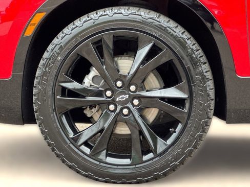 Used 2022 Chevrolet Blazer RS w/ Enhanced Convenience Package image 11