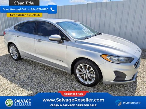 Used 2019 Ford Fusion SE FWD image 5
