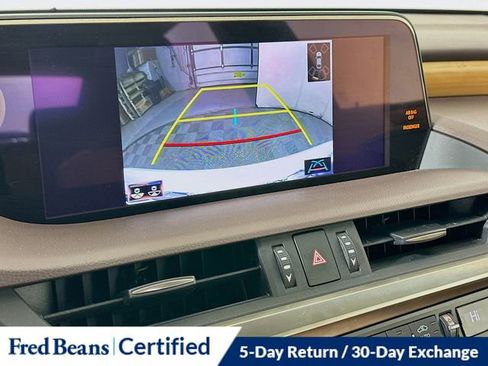 Used 2019 Lexus ES 350 Luxury image 15