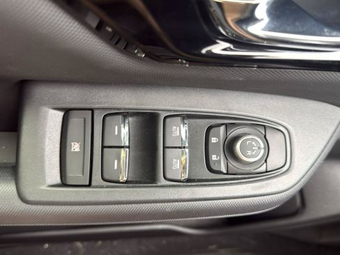 Used 2025 Subaru Forester Limited w/ Popular Package AWD/4WD image 20
