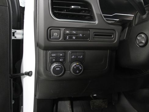 Used 2024 Chevrolet Tahoe RST w/ Luxury Package image 6