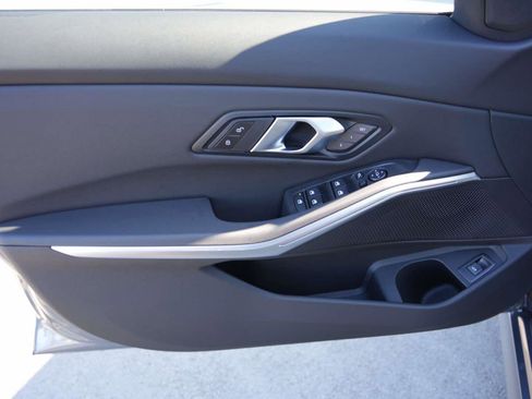 New 2026 BMW 330i Sedan w/ Convenience Package image 12