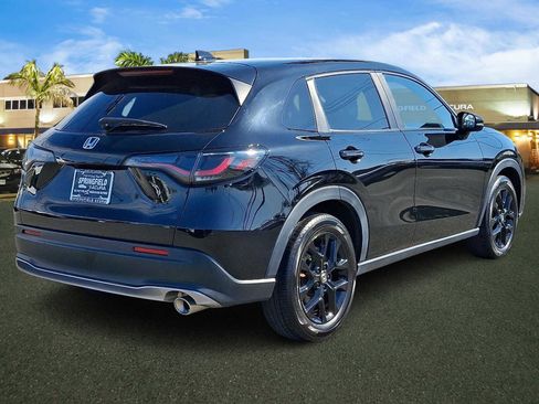 Used 2023 Honda HR-V Sport image 7