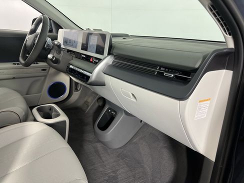 Used 2023 Hyundai Ioniq 5 Limited image 34