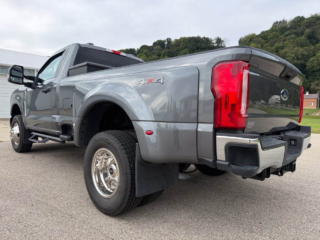 Used 2026 Ford F350 XLT AWD/4WD image 7