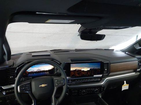 New 2026 Chevrolet Silverado 3500 High Country w/ High Country Premium Package AWD/4WD image 26