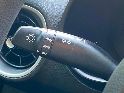 Used 2019 Kia Forte LXS FWD image 22