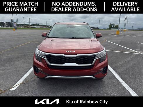Used 2023 Kia Seltos S FWD image 2