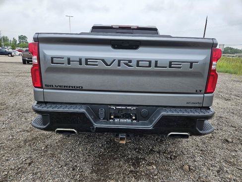 Used 2021 Chevrolet Silverado 1500 LT Trail Boss w/ Convenience Package II AWD/4WD image 6