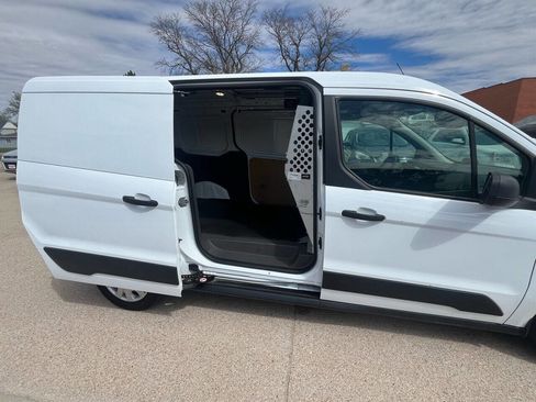 Used 2019 Ford Transit Connect XL image 14