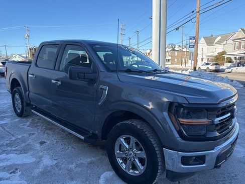 Certified 2025 Ford F150 XLT w/ Equipment Group 301A Standard image 4