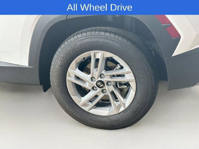 Used 2026 Hyundai Tucson SE AWD/4WD image 6