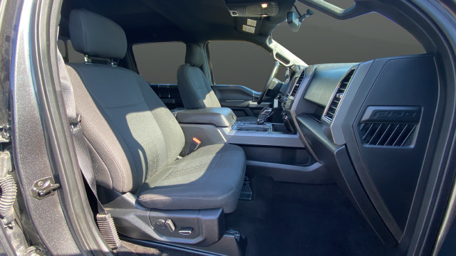 Used 2018 Ford F150 XLT w/ Equipment Group 302A Luxury AWD/4WD image 25