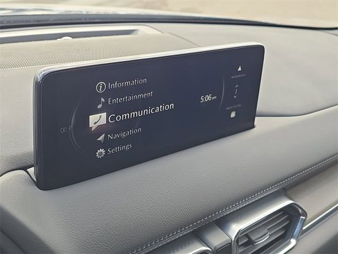 New 2025 MAZDA CX-5 Signature image 24