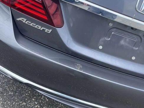 Used 2017 Honda Accord EX-L image 21