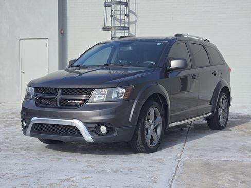 Used 2016 Dodge Journey Crossroad image 3