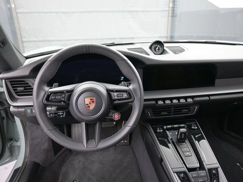 Certified 2025 Porsche 911 Carrera RWD image 17