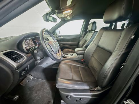Used 2022 Jeep Grand Cherokee Laredo X AWD/4WD image 13