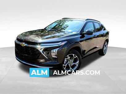 Used 2025 Chevrolet Trax LT