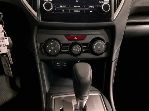 Used 2023 Subaru Impreza 2.0i image 32