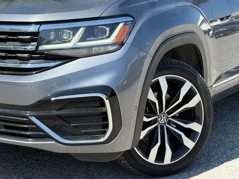 Used 2022 Volkswagen Atlas SEL Premium AWD/4WD image 2