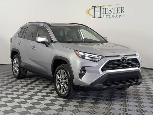 Used 2023 Toyota RAV4 XLE Premium AWD/4WD image 2