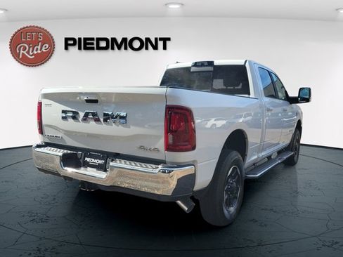 Used 2026 RAM 3500 Laramie AWD/4WD image 5