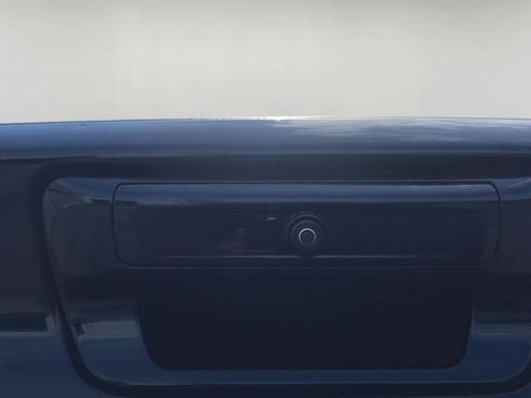 Used 2019 RAM 1500 Big Horn AWD/4WD image 17