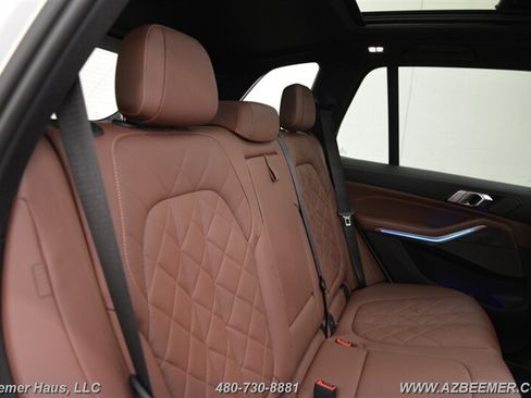 Used 2023 BMW X5 xDrive40i w/ M Sport Package AWD/4WD image 26
