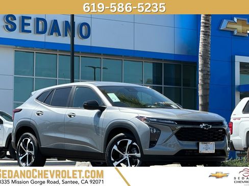 New 2026 Chevrolet Trax RS image 1